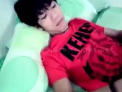 My Bed - Gay Asian Boy Jerking off in My Bed - icpvid.com