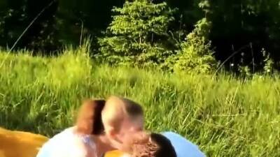 Spass im Freien Creampie - nvdvid.com - Germany