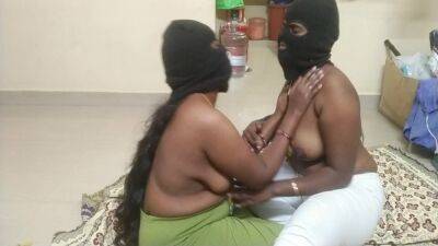 Indian Tamil Lesbian Aunty With Audio - hclips.com - India