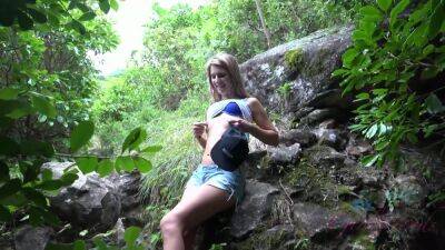 Tara Ashley - Tara Ashley - Pov In Hawaii With Amateur Babe Doggystyle Squirting - upornia.com