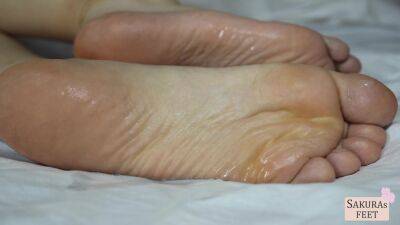 Sakurasfeet - Do Why This Morning My Feet Are So Sticky? - upornia.com