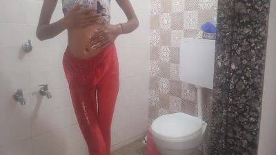 Soniya Bhabhi Sex With Her Devar In Bathroom 13 Min - hotmovs.com