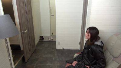 0002714_40代のニホンの女性が隠し撮りされるアクメのエロハメ - hclips.com - Japan