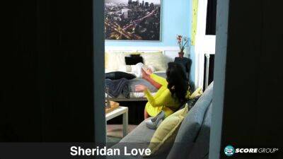 Here Cums Sheridan With Sheridan Love - hotmovs.com