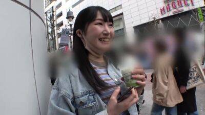 0000004_19歳貧乳の日本人女性が大量潮吹きする素人ナンパ痙攣イキセックス - hclips.com - Japan