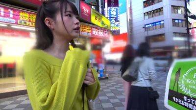 0001442_スレンダーの日本人女性がグラインド騎乗位する素人ナンパ痙攣イキセックス - hclips.com - Japan