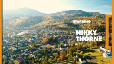 Nikky Thorne - Cougar Playground - hotmovs.com