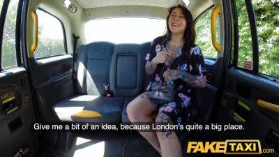 Dirty Dutch chick NaomiSharp gets her tight pussy creampied by fake taxi driver - sexu.com - Britain - Netherlands