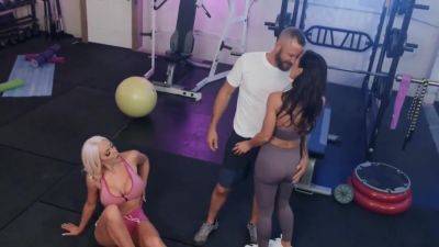 Nicolette Shea - Danny Mountain - Lisa Ann - With Big Milkings - Two Mature Nurse With Big Milkings In Gym Wear Out One Coach With Lisa Ann, Danny Mountain And Nicolette Shea - hotmovs.com