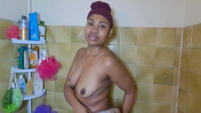 Beautiful Mixed-race In The Shower - upornia.com