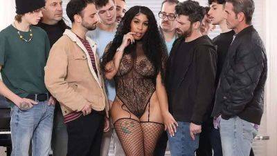 Chad Diamond - Eric John - Rion King - Big-Booty Ebony Wife Satisfies Multiple White Guys with Her Generous Bosom - porntry.com