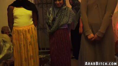 Muslim beauty exists for the first time in Afghan brothels! - xdtube.co - Afghanistan